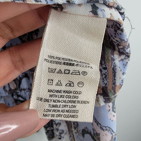 FREE PEOPLE Darcy Swing Sleeveless Blue and White Abstract Print Top Size Medium - Picture 6 of 12